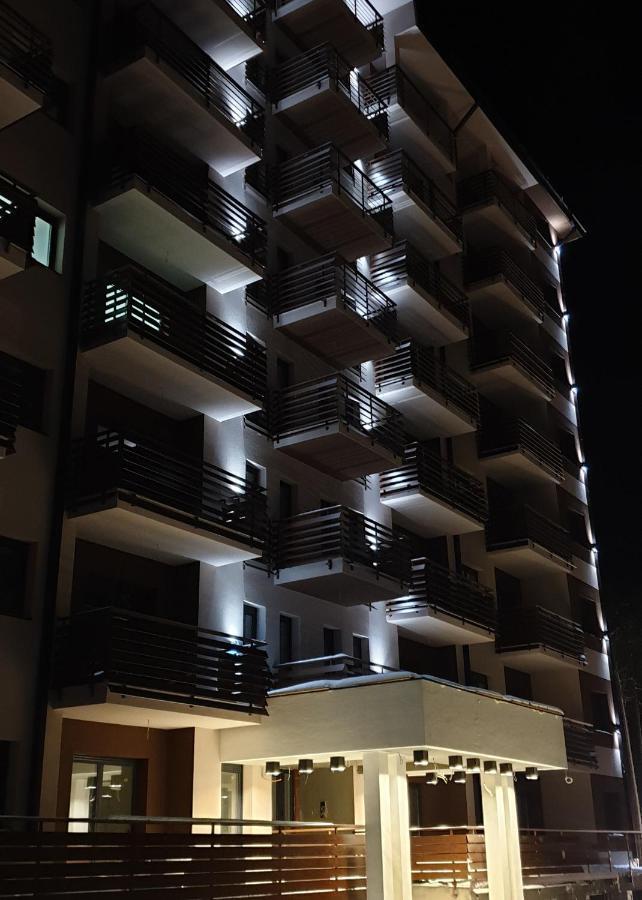 Imperial In Pekovic Apartament